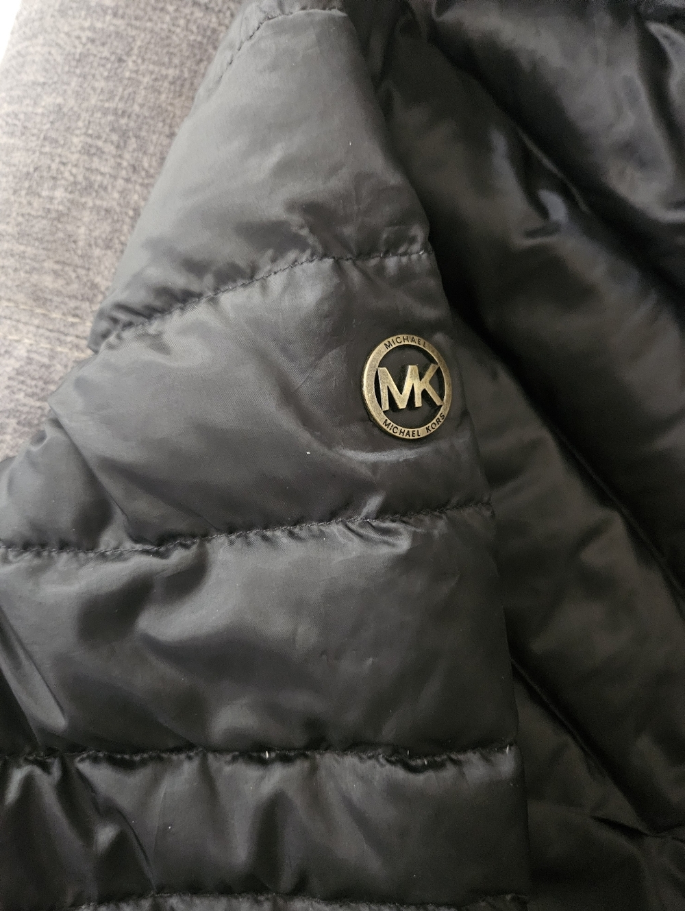 Lightweight Down/Feather Filled Micheal Kors Oversized Black Puffer Long Jacket. - Picture 13 of 16